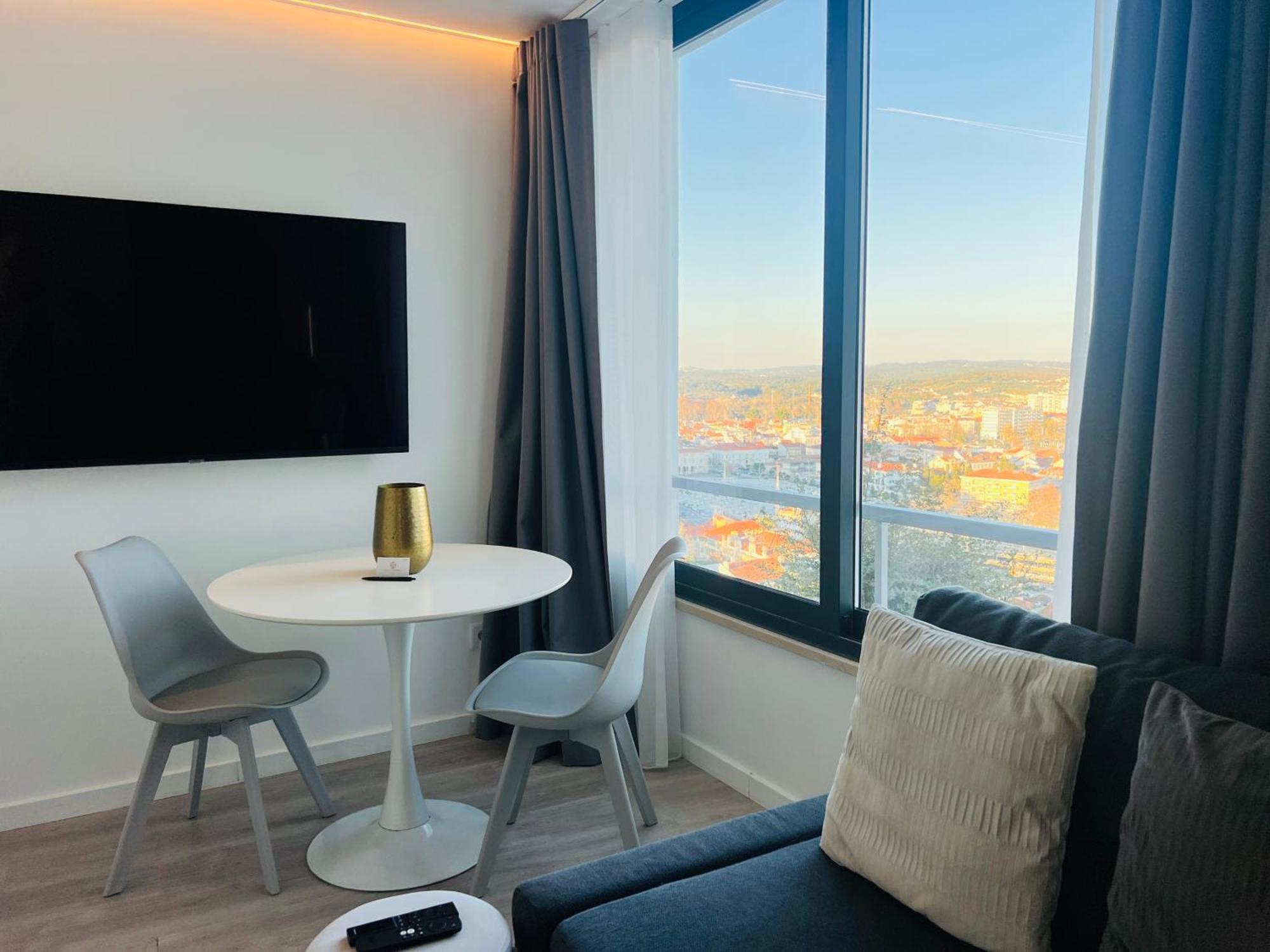 Vila Pombal Tomar Apartments - Pool & City Views Luaran gambar